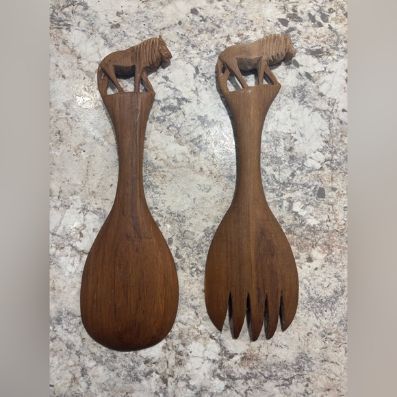 Wooden kitchen decor - Picture 2 of 2